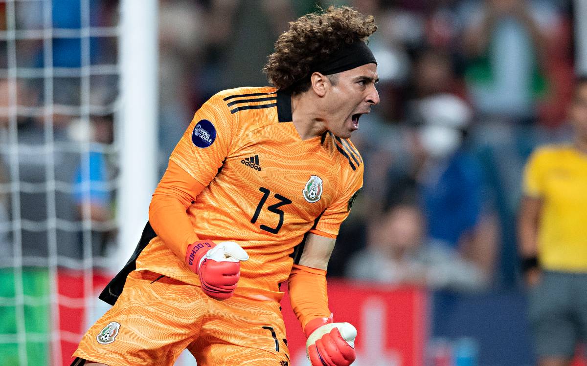 Memo Ochoa explodes against Concacaf after Chucky is injured إصابة